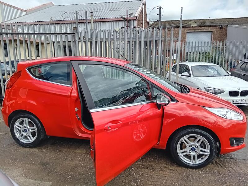 FORD FIESTA