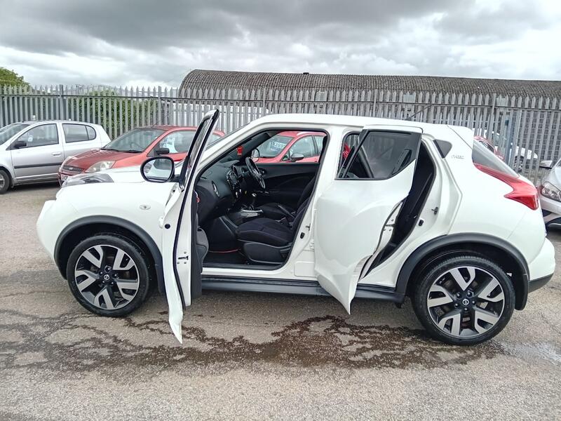 NISSAN JUKE
