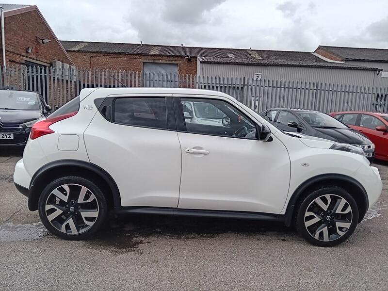 NISSAN JUKE