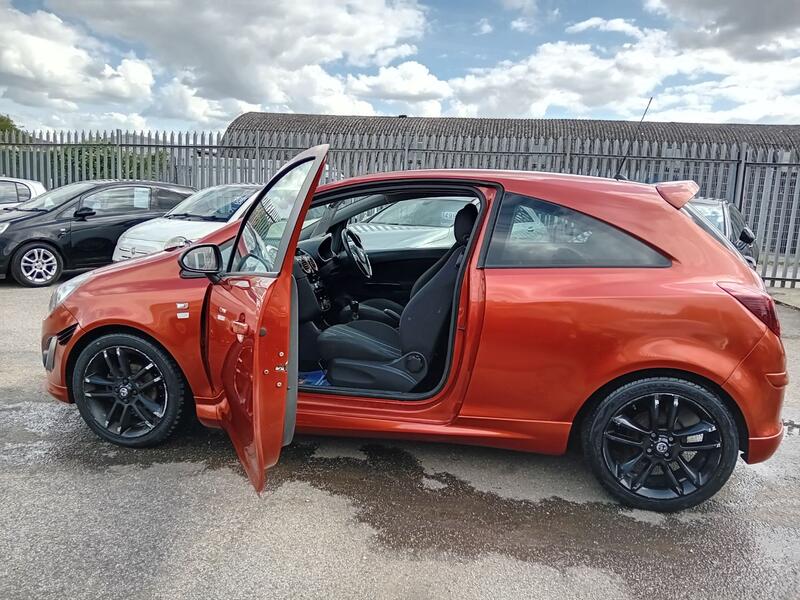 VAUXHALL CORSA