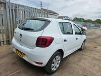 DACIA SANDERO