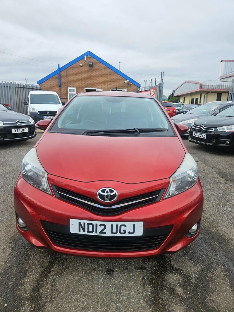 TOYOTA YARIS