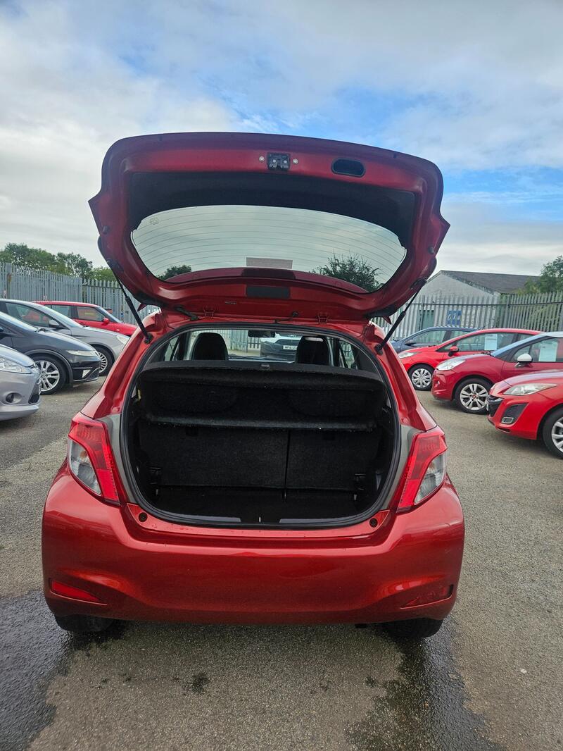 TOYOTA YARIS