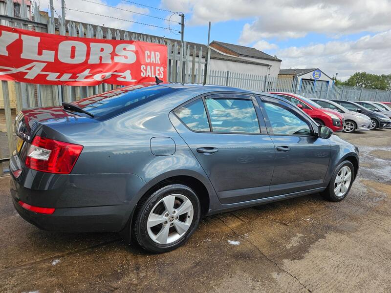 SKODA OCTAVIA