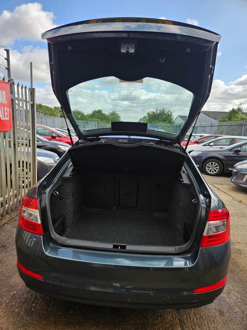 SKODA OCTAVIA