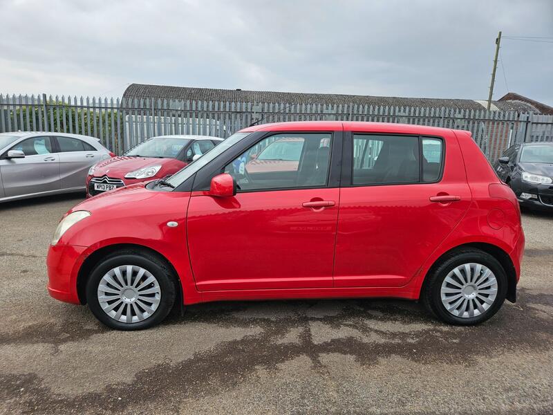 SUZUKI SWIFT