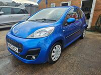 PEUGEOT 107