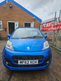 PEUGEOT 107