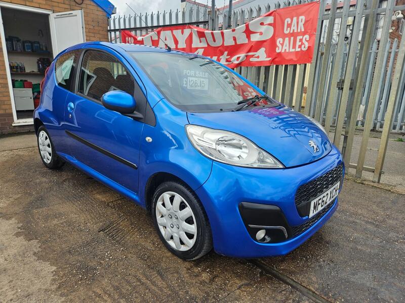 PEUGEOT 107