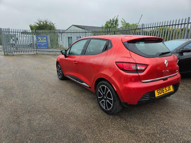 RENAULT CLIO