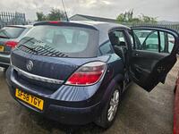 VAUXHALL ASTRA