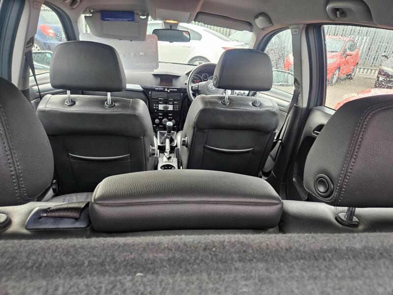 VAUXHALL ASTRA