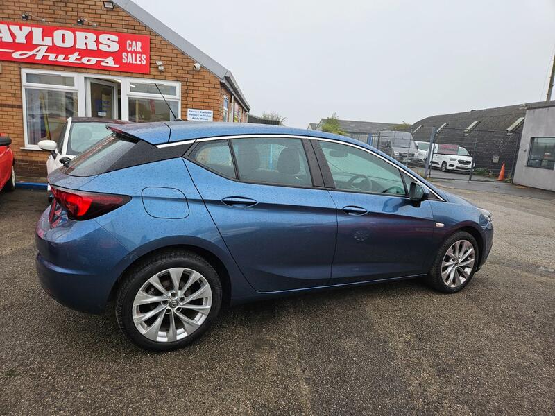 VAUXHALL ASTRA