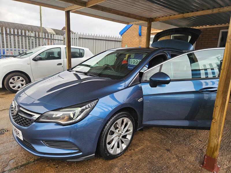 VAUXHALL ASTRA