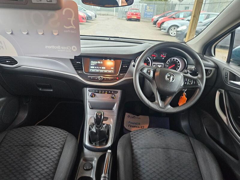 VAUXHALL ASTRA