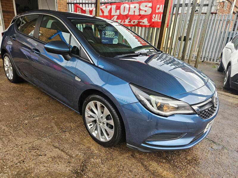 VAUXHALL ASTRA