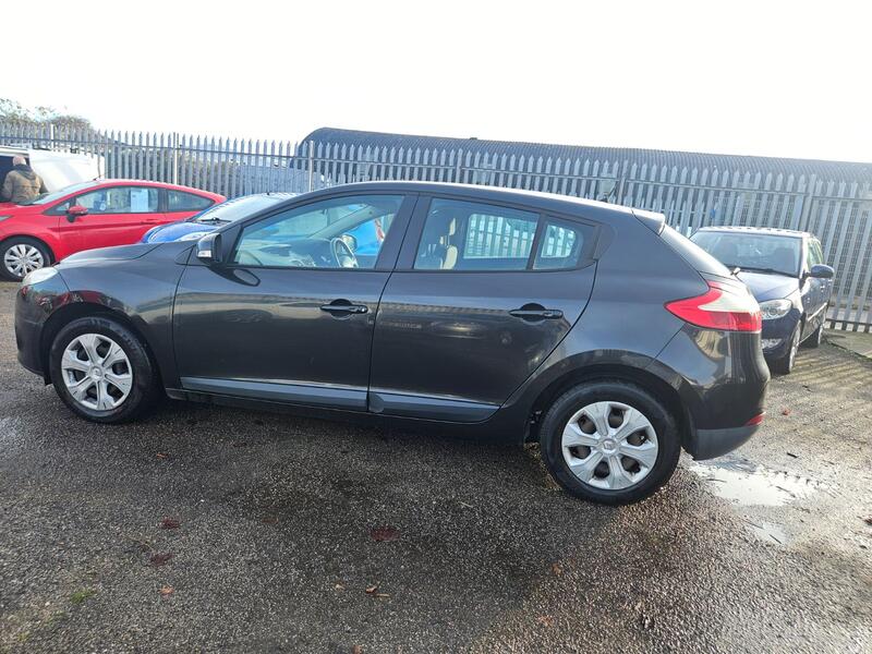 RENAULT MEGANE