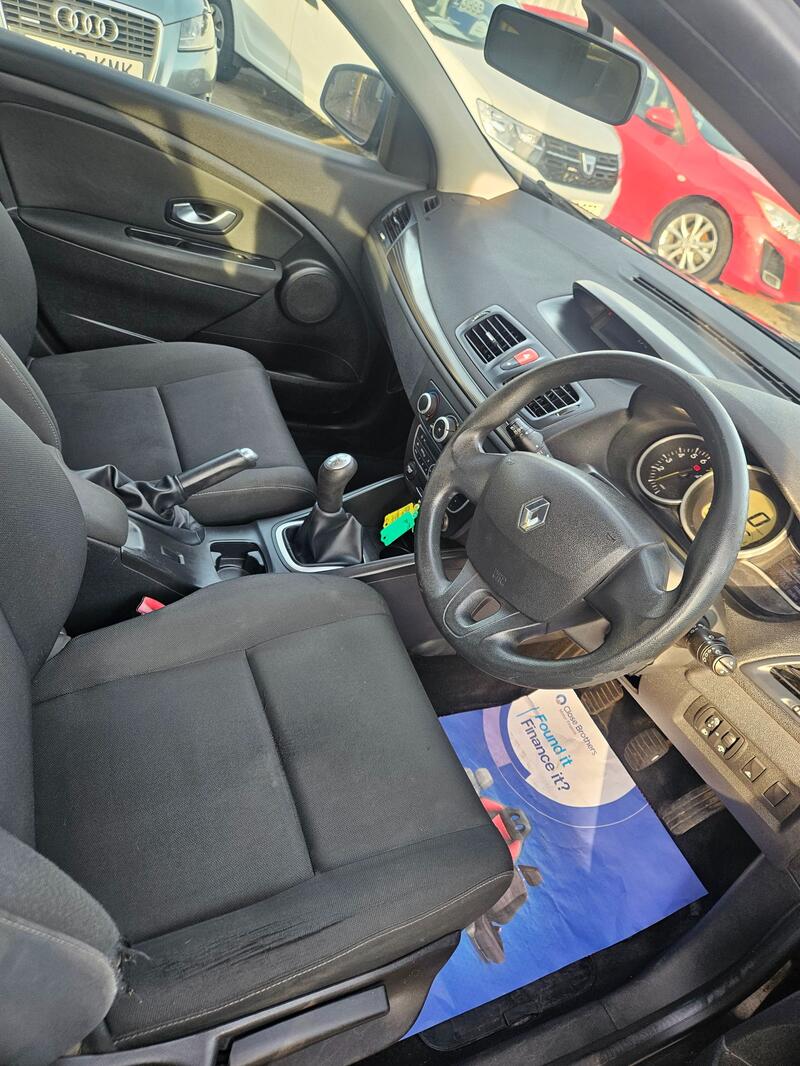 RENAULT MEGANE