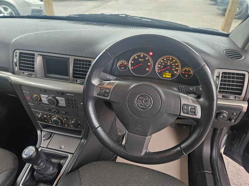 VAUXHALL VECTRA