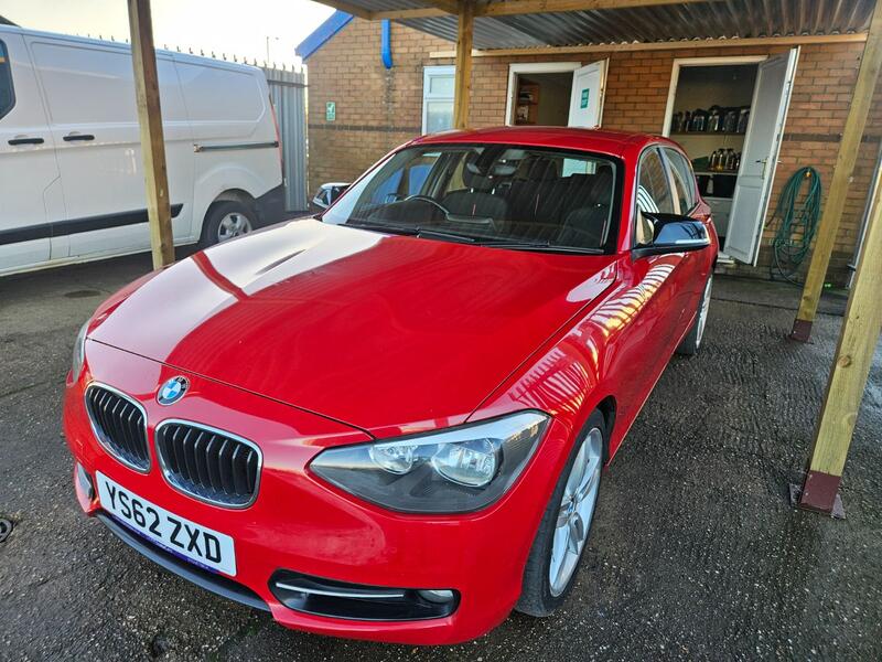 BMW 1 SERIES