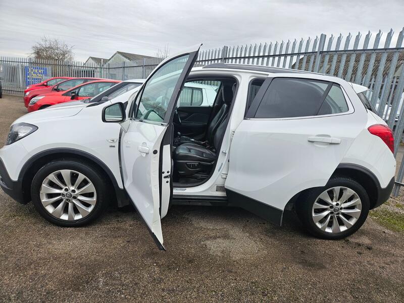 VAUXHALL MOKKA
