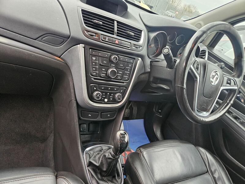 VAUXHALL MOKKA