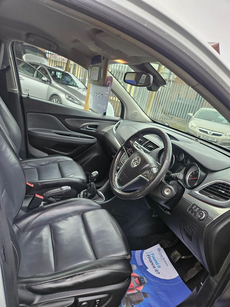 VAUXHALL MOKKA
