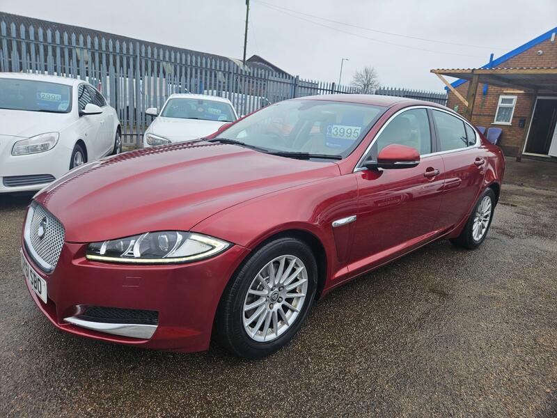JAGUAR XF