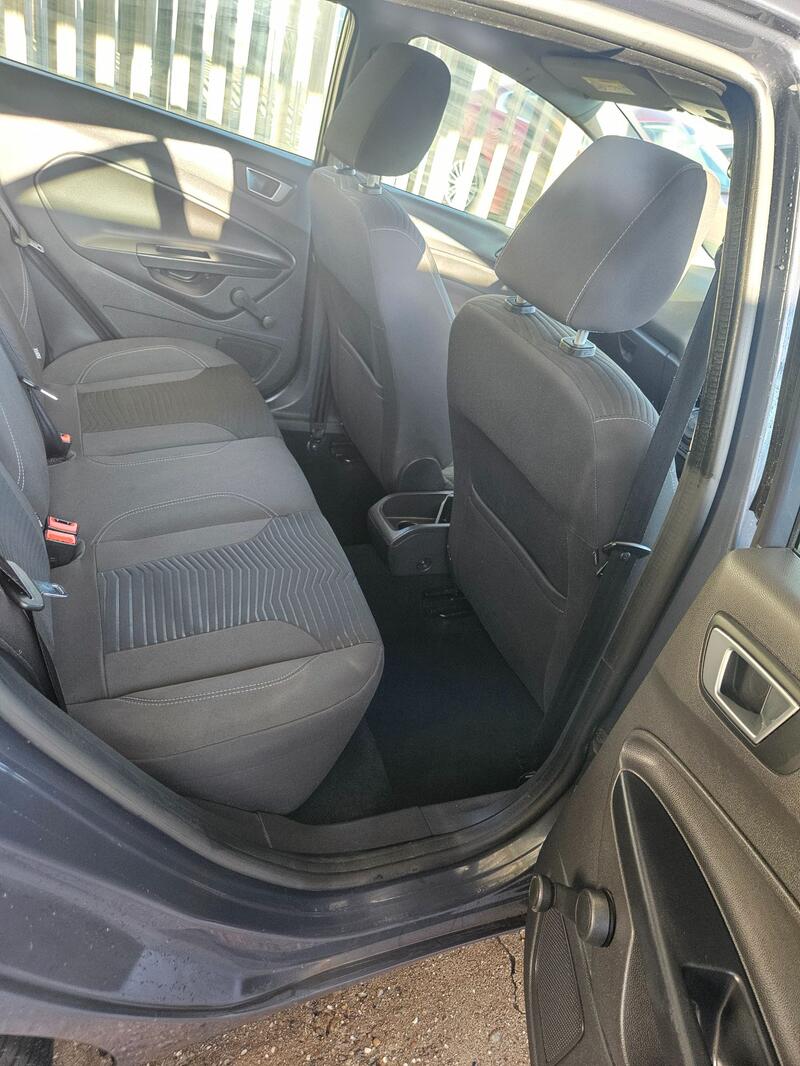 FORD FIESTA