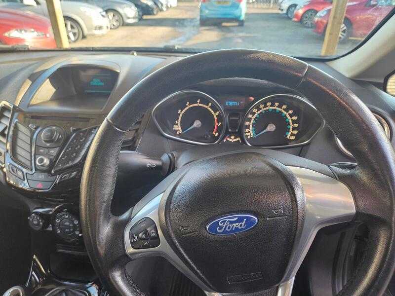 FORD FIESTA