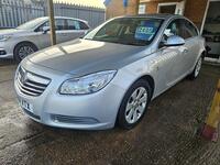 VAUXHALL INSIGNIA