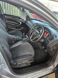VAUXHALL INSIGNIA