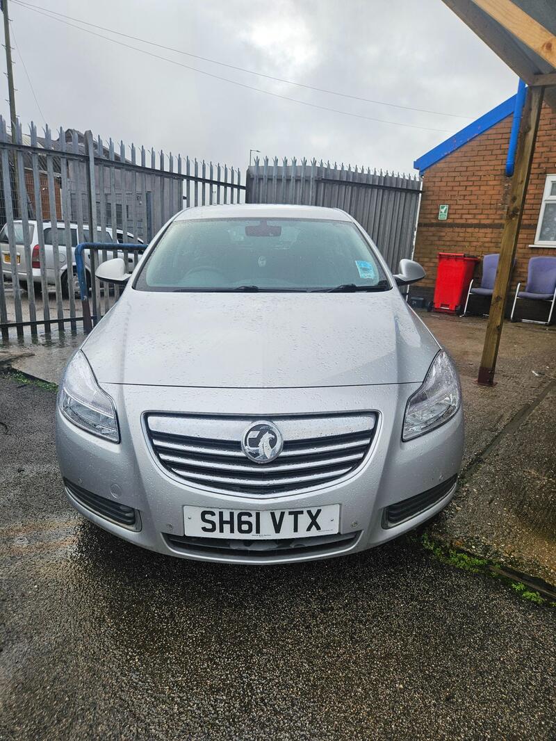 VAUXHALL INSIGNIA