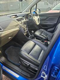 VAUXHALL MOKKA