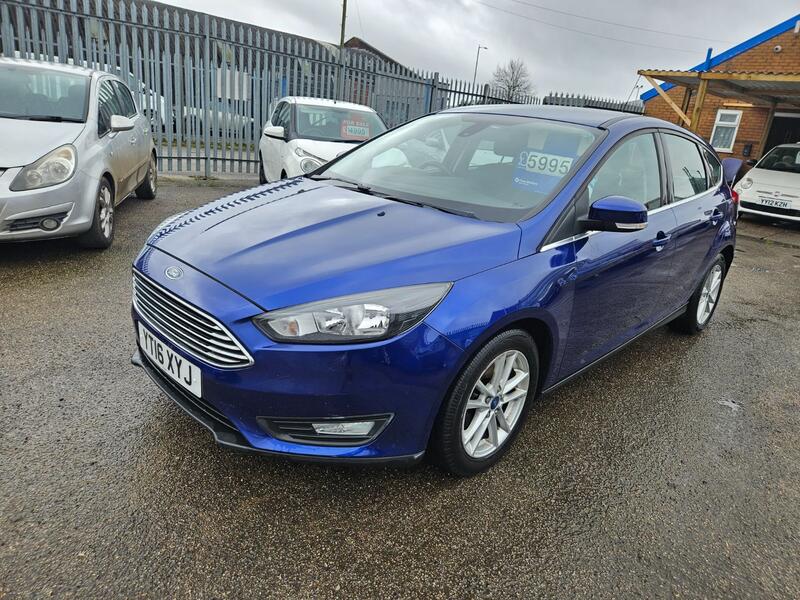 FORD FOCUS