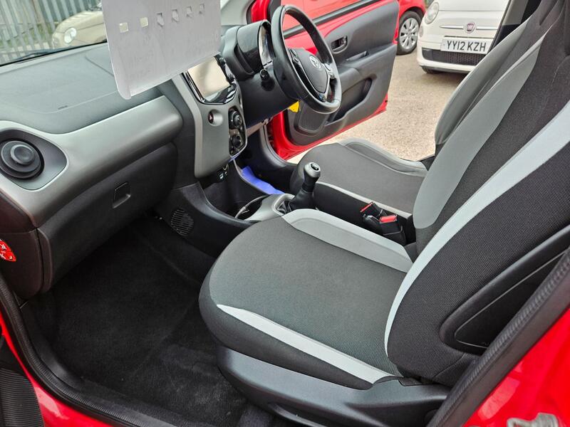 TOYOTA AYGO