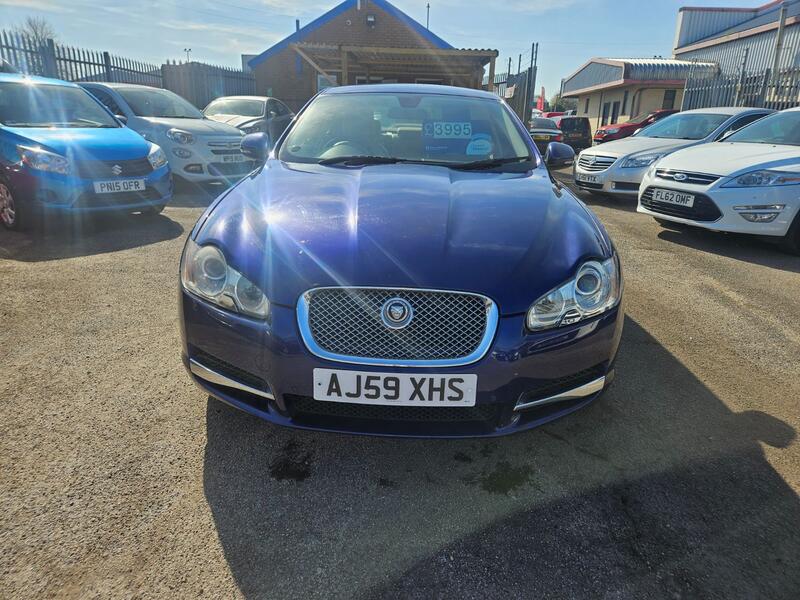 JAGUAR XF