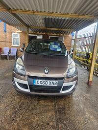 RENAULT SCENIC