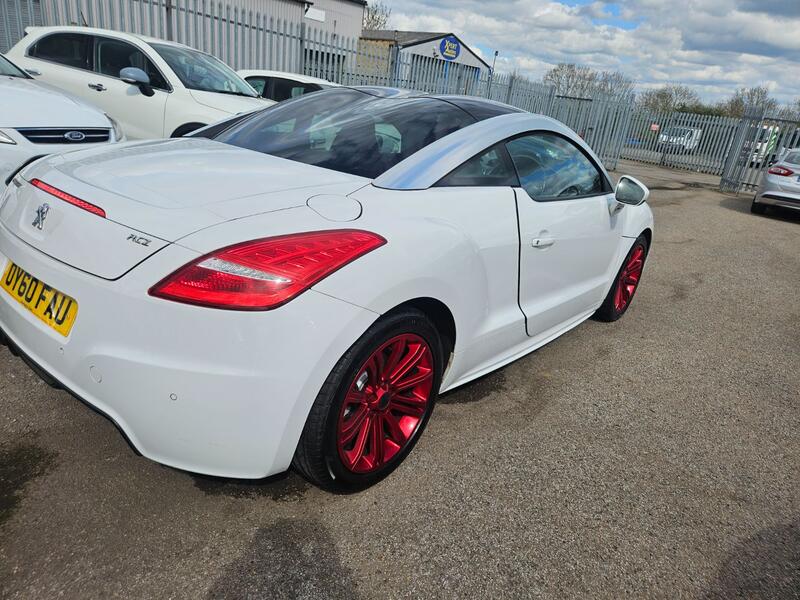 PEUGEOT RCZ