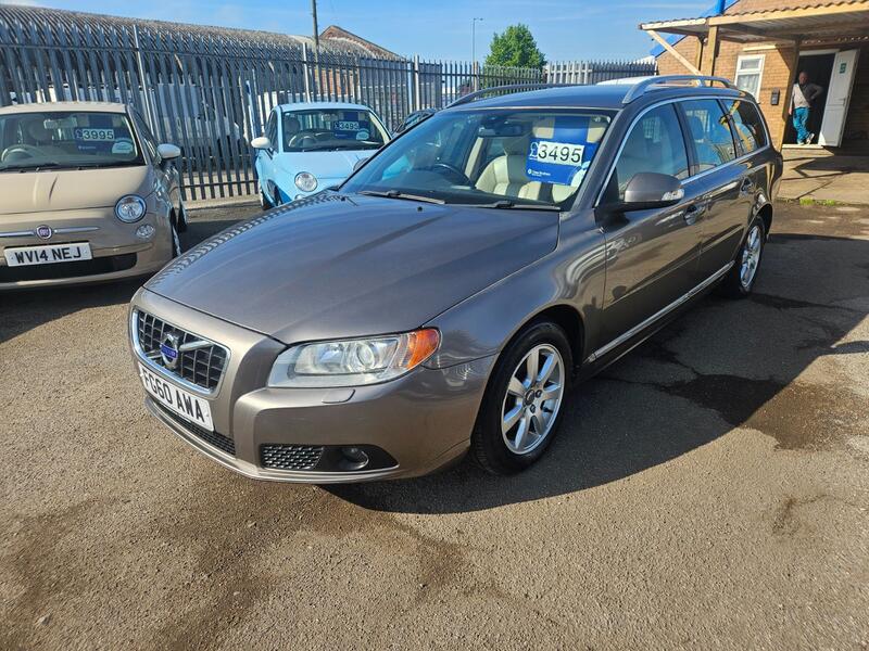 VOLVO V70