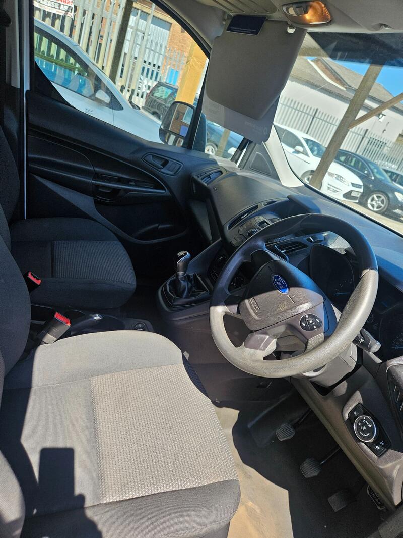 FORD TRANSIT CONNECT