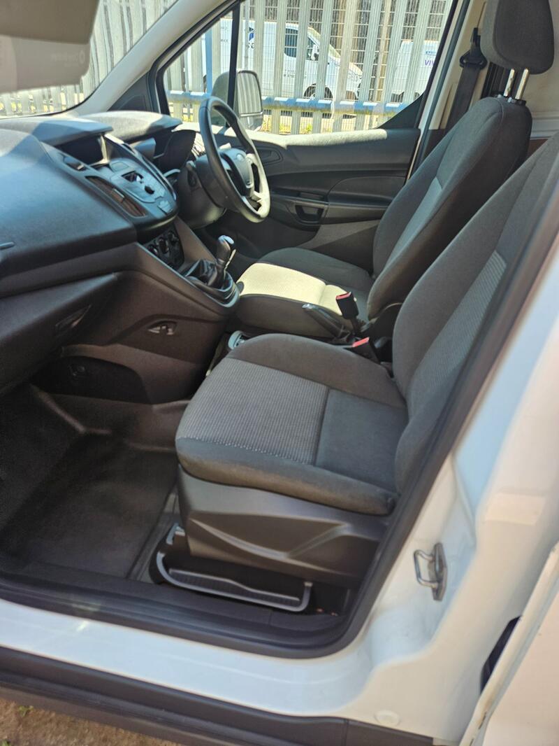 FORD TRANSIT CONNECT