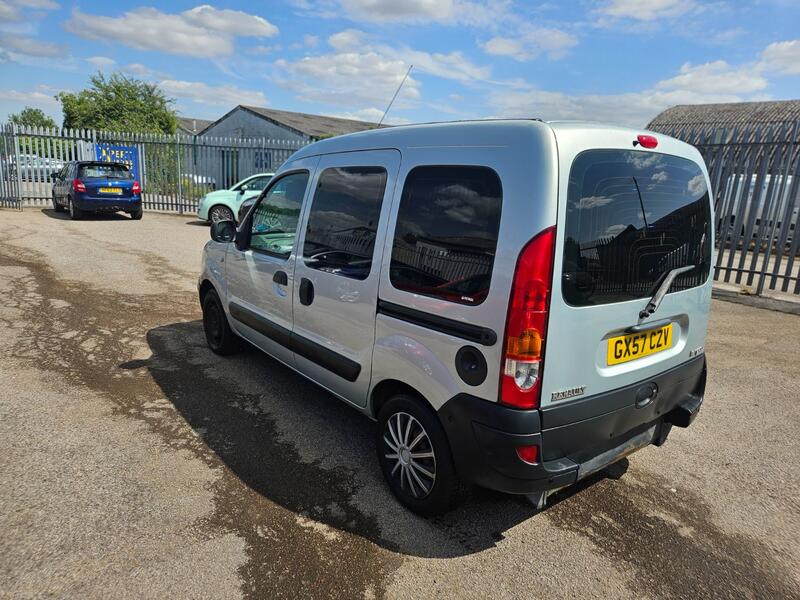RENAULT Kangoo