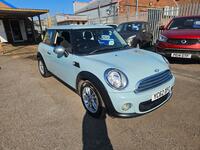 MINI HATCH