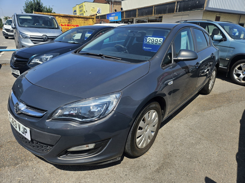2013 Vauxhall ASTRA